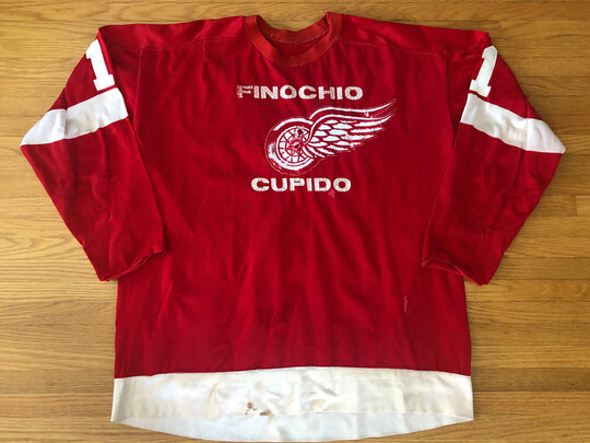 Detroit Red Wings Gordie Howe (D) Signed Vintage Sandow Jersey Circa 1968  -70.
