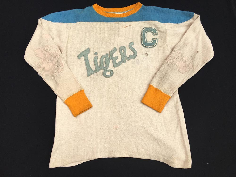 Tigers Jersey Auction 🏒 - Medicine Hat Mavericks
